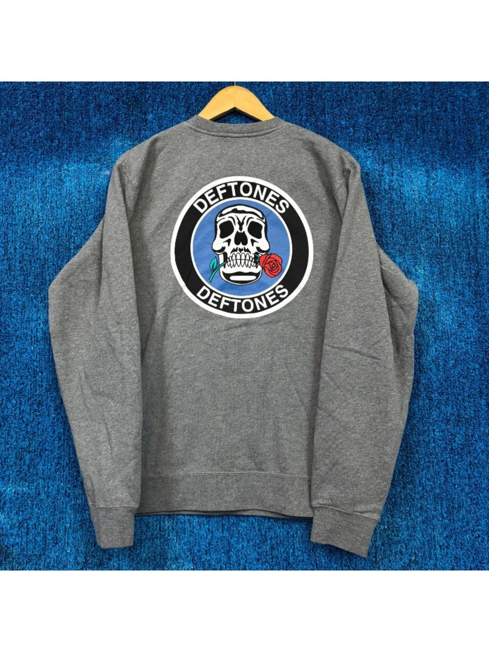 Deftones Graphic Crewneck Sweater Size Medium